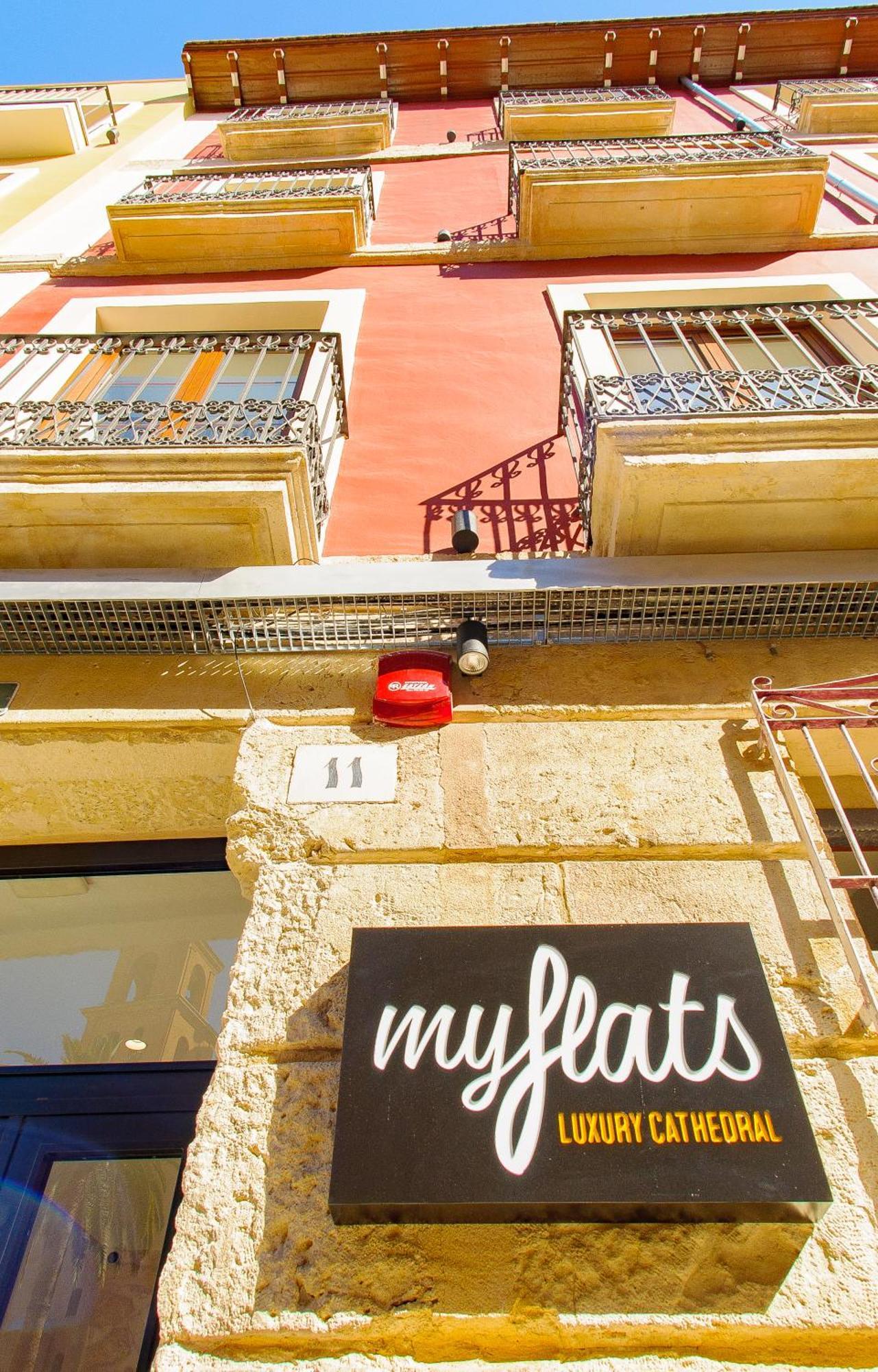 Ferienwohnung Myflats Luxury Cathedral Alicante Exterior foto